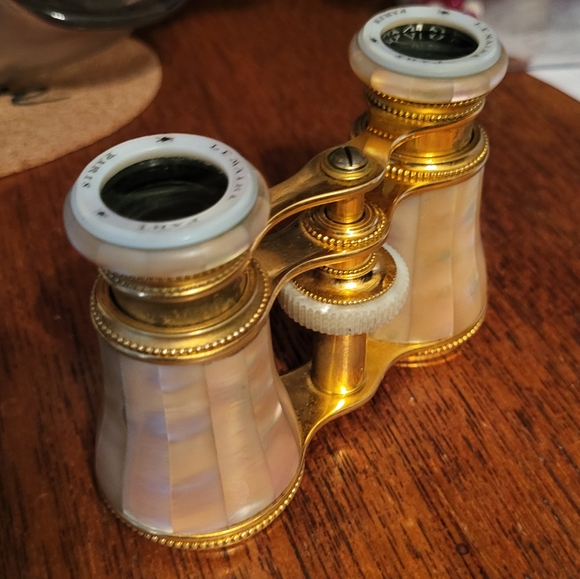 LEMAIRE VICTORIAN Vintage Opera Glasses with Gold and Cream Accents - Picture 1 of 16